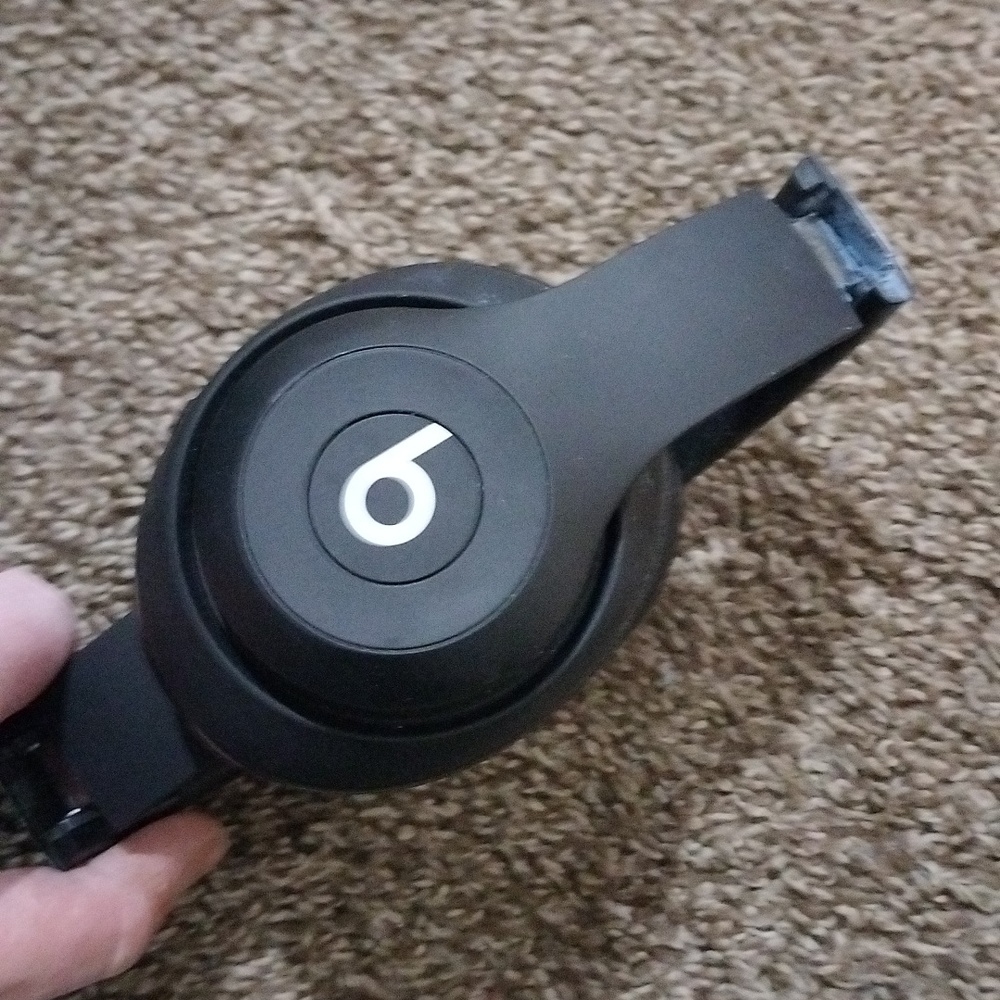 Beats studio 3s